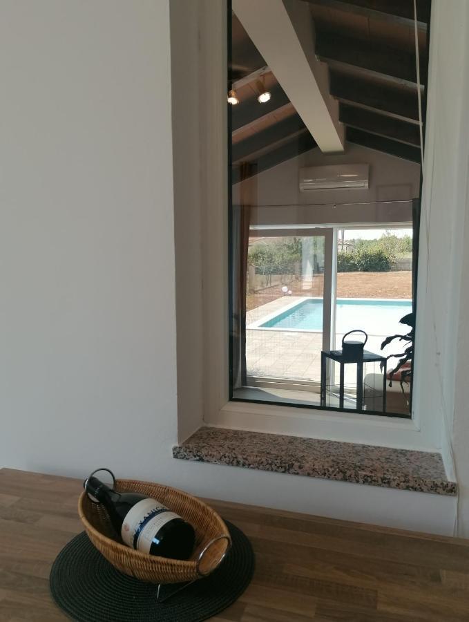 Cozy House With Pool Near Rovinj Kanfanar Exterior foto